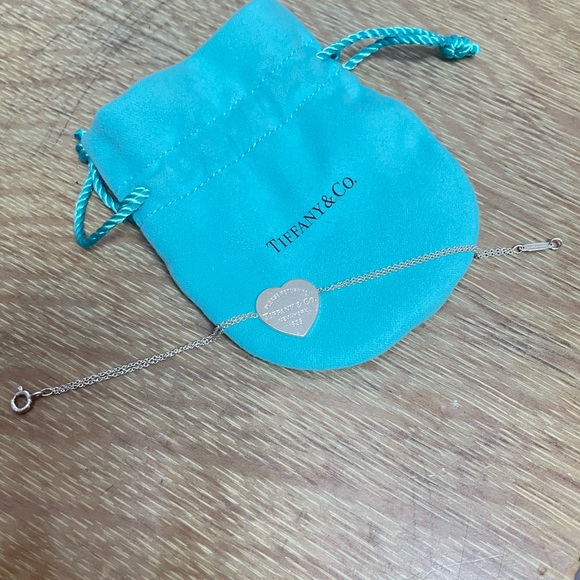 Tiffany & Co. Jewelry - Tiffany & Co - Return to Tiffany Heart Tag Bracelet- 925 Silver